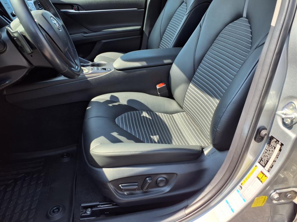 2022 Toyota Camry SE Nightshade