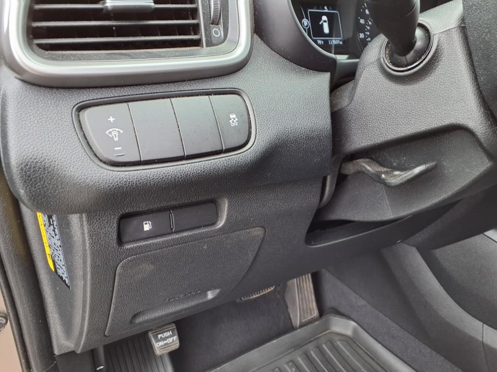 2018 Kia Sorento L