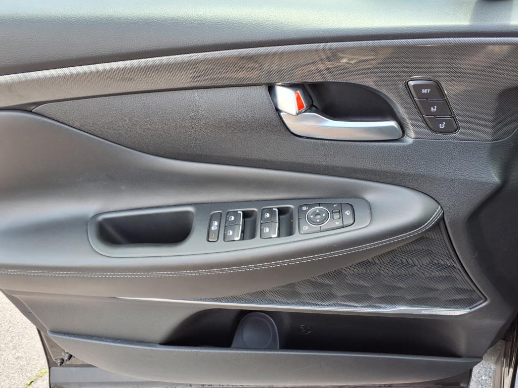 2023 Hyundai SANTA FE Plug-In Hybrid Limited