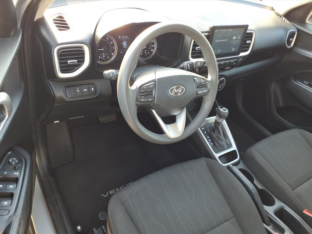 2021 Hyundai Venue SE