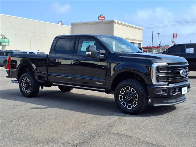 2025 Ford F-250 Super Duty Platinum