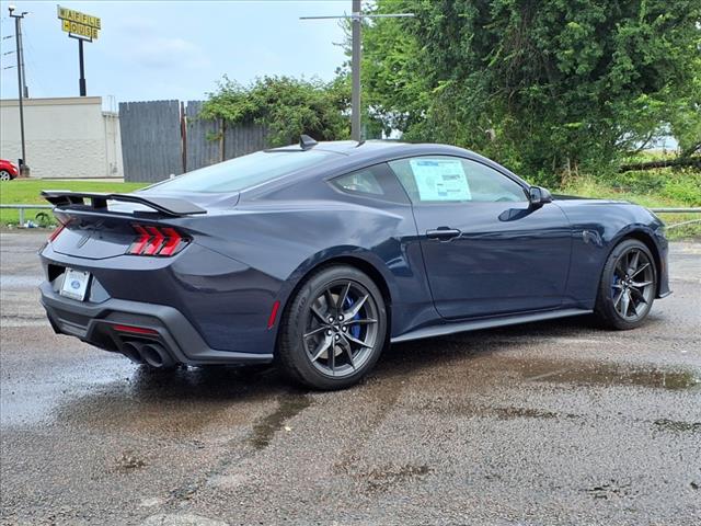 2025 Ford Mustang Dark Horse