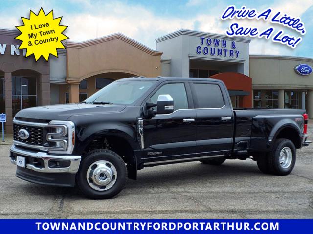 2025 Ford F-350 Super Duty Lariat DRW