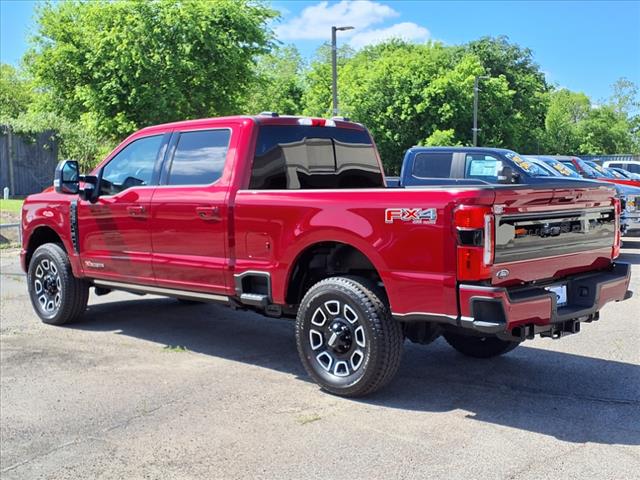 2025 Ford F-250 Super Duty Platinum