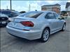 2018 Volkswagen Passat 2.0T SEL Premium - thumbnail 2