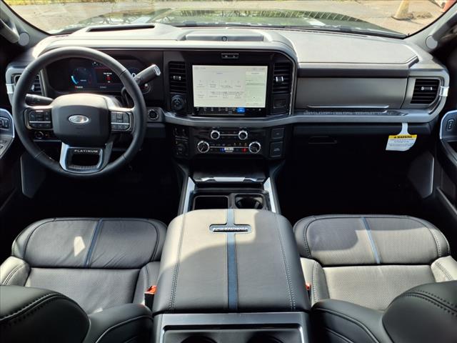 2025 Ford F-250 Super Duty Platinum