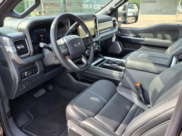 2025 Ford F-250 Super Duty Platinum