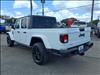 2023 Jeep Gladiator  - thumbnail 4