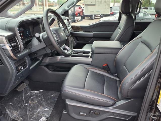 2025 Ford F-350 Super Duty Lariat DRW