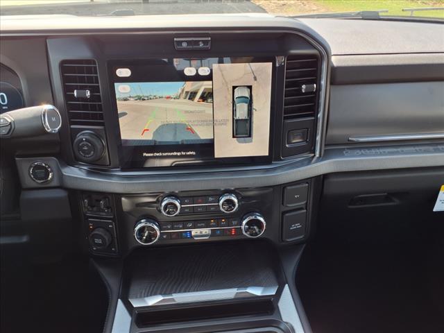 2025 Ford F-250 Super Duty Platinum