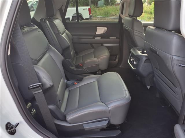 2025 Ford Expedition 7 Passenger