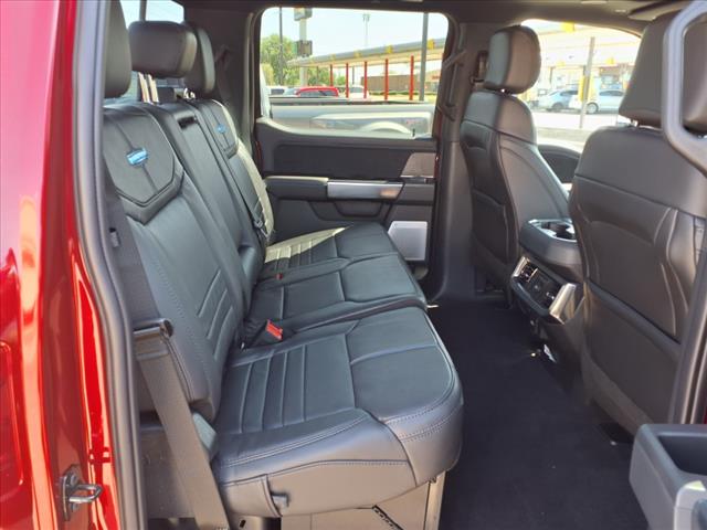 2025 Ford F-250 Super Duty Platinum