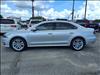 2018 Volkswagen Passat 2.0T SEL Premium - thumbnail 8