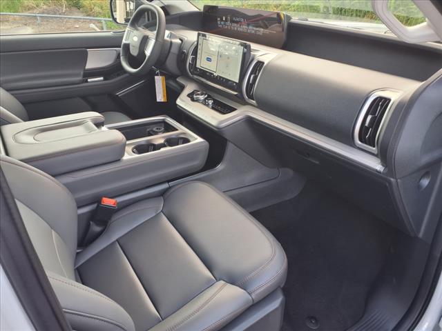 2025 Ford Expedition 7 Passenger