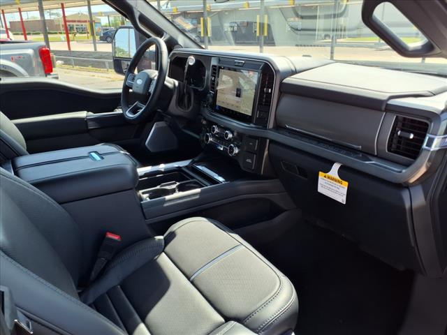 2025 Ford F-250 Super Duty Platinum