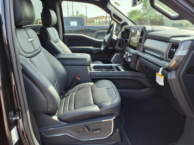 2025 Ford F-250 Super Duty Platinum
