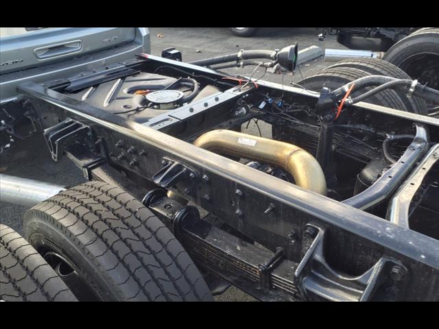 2023 Chevrolet Silverado 4500HD Work Truck