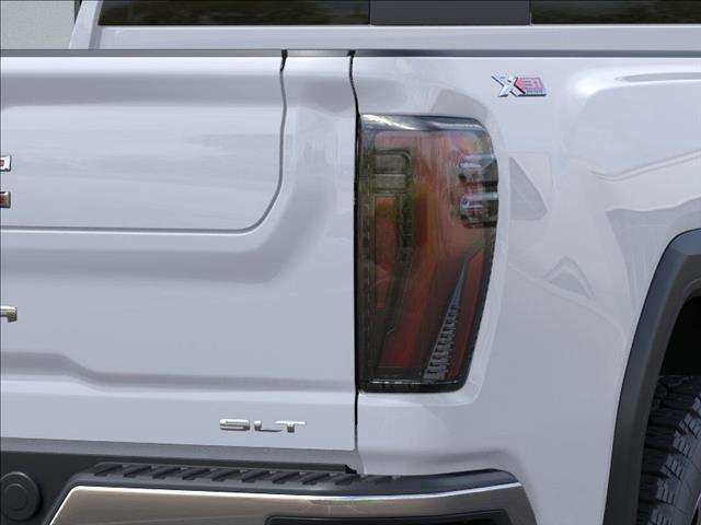 2025 GMC Sierra 2500HD SLT
