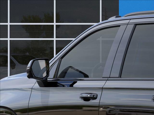 2025 Chevrolet Suburban RST