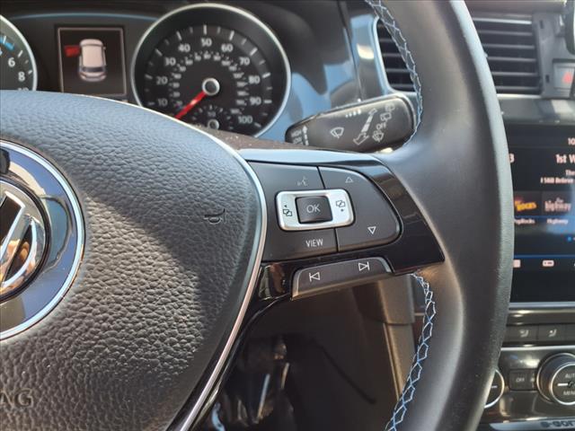 2019 Volkswagen e-Golf SE