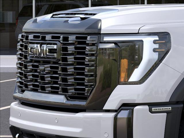 2025 GMC Sierra 3500HD Denali Ultimate