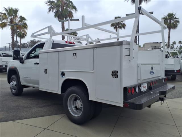 2025 GMC Sierra 3500 HD Pro