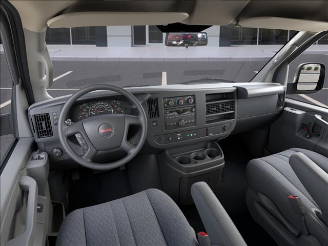 2025 GMC Savana 2500