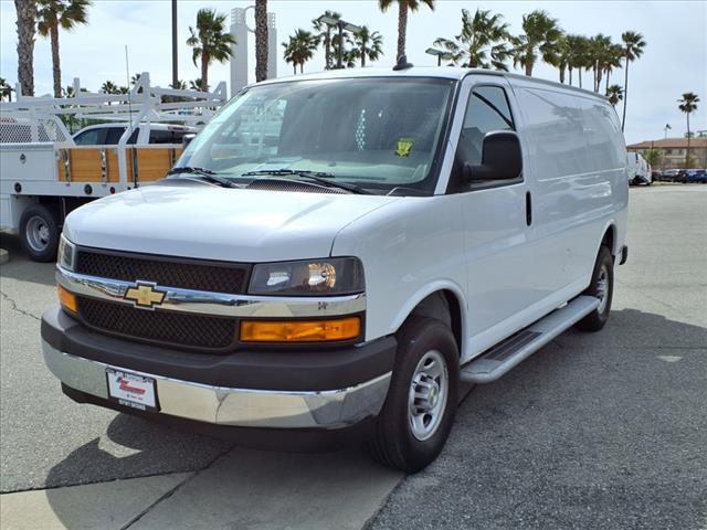 2023 Chevrolet Express 2500