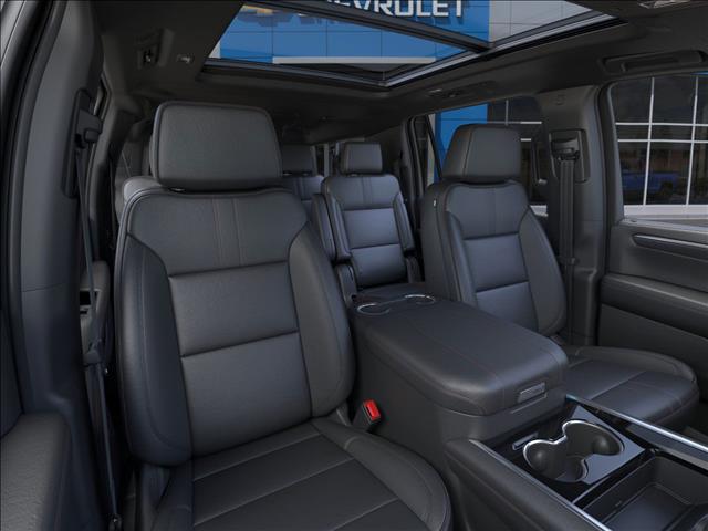 2025 Chevrolet Suburban RST