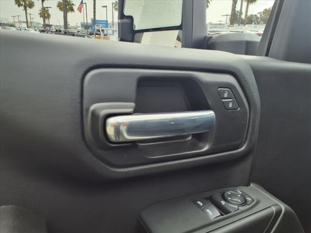 2025 GMC Sierra 3500 HD Pro