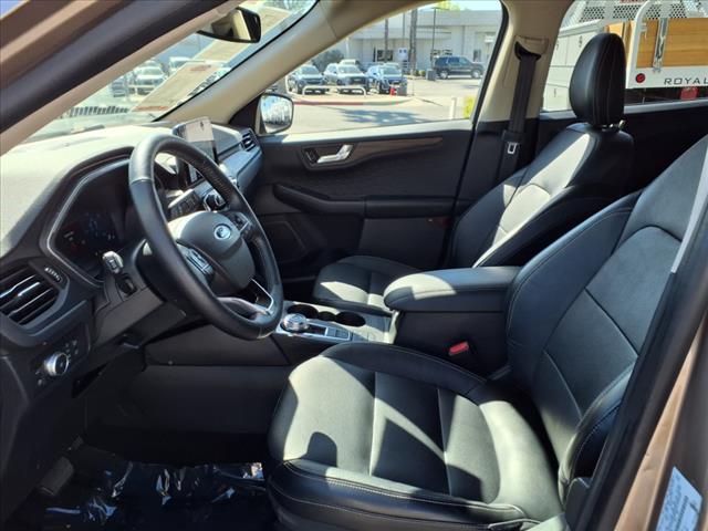 2020 Ford Escape Hybrid Titanium