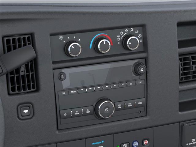 2025 Chevrolet Express 3500