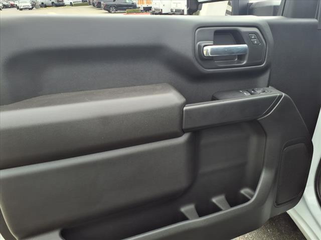 2025 GMC Sierra 3500 HD Pro