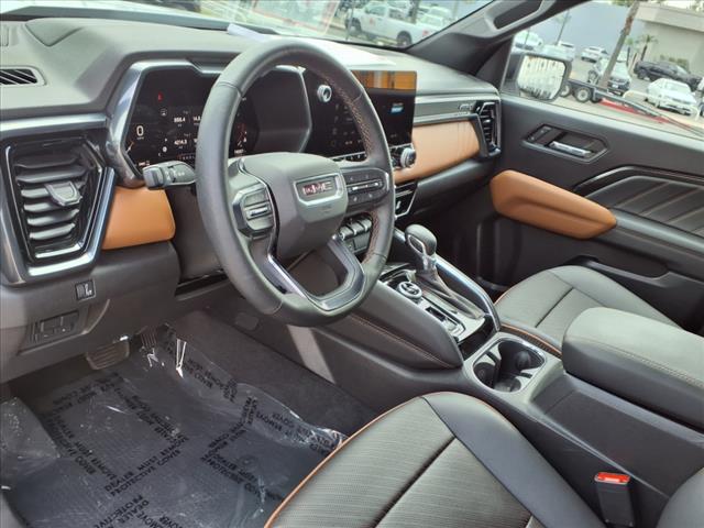 2024 GMC Canyon AT4