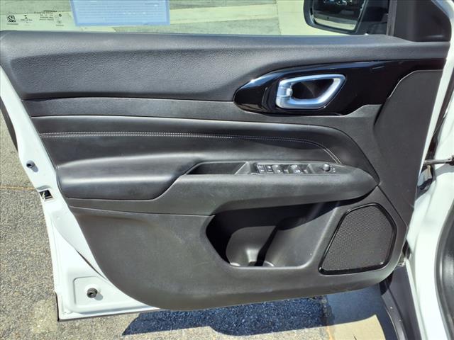 2022 Jeep Compass Altitude