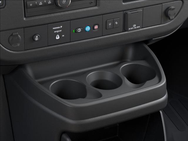 2025 GMC Savana 2500
