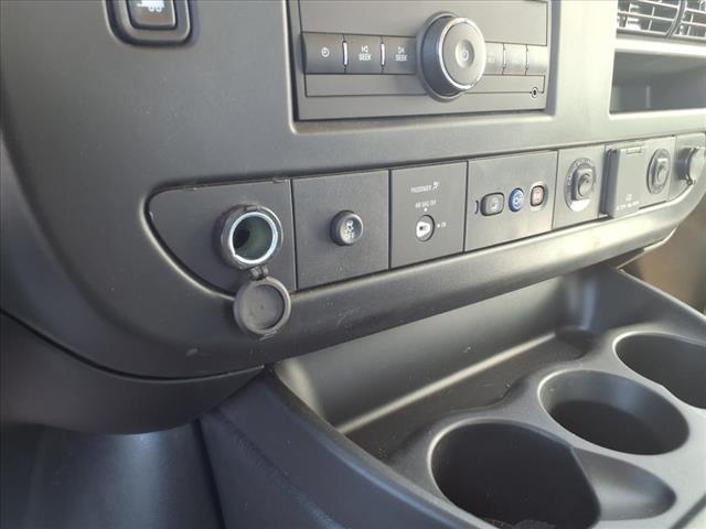 2025 GMC Savana 3500