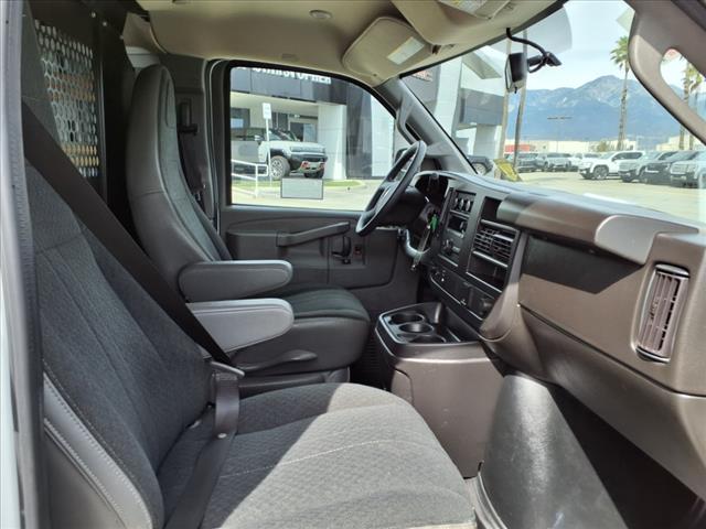 2023 Chevrolet Express 2500