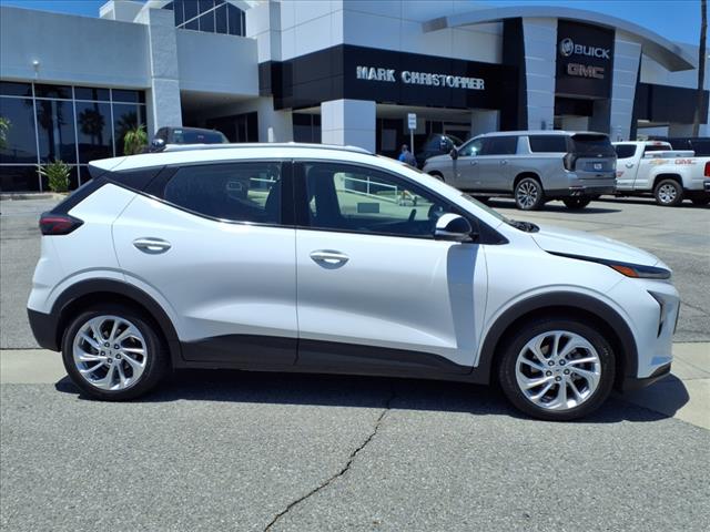 2023 Chevrolet Bolt EUV LT