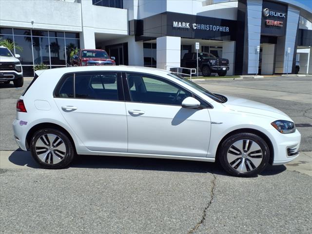 2019 Volkswagen e-Golf SE