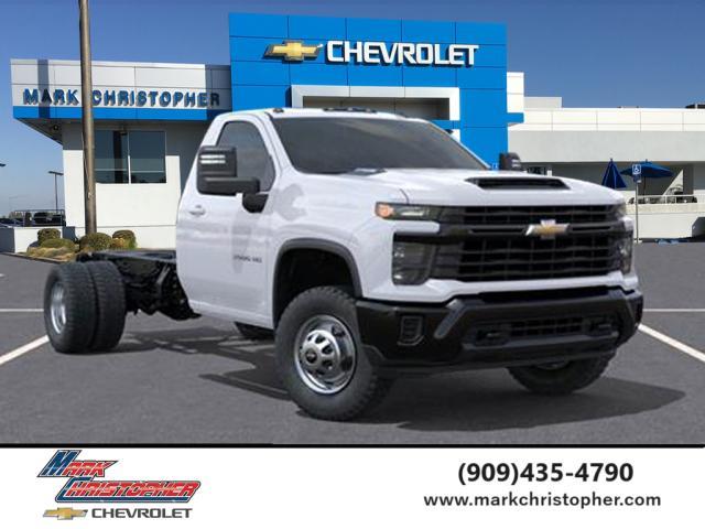 2025 Chevrolet Silverado 3500 HD Chassis Work Truck