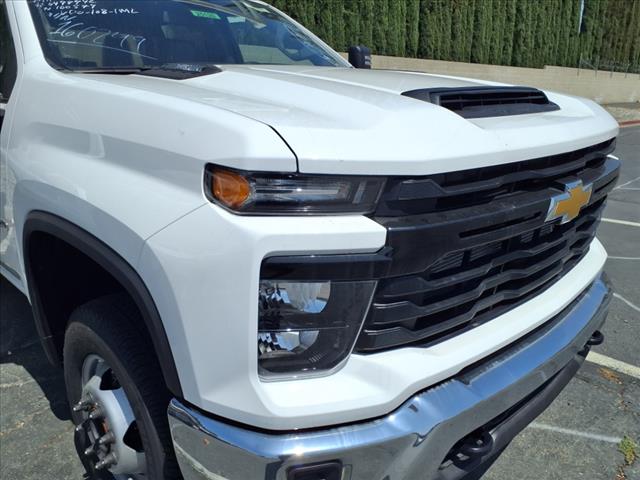 2025 Chevrolet Silverado 3500 HD Chassis Work Truck