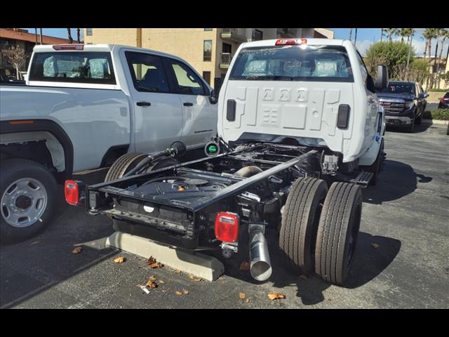 2023 Chevrolet Silverado 4500HD Work Truck