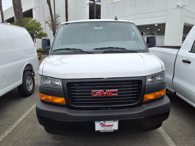 2025 GMC Savana 2500
