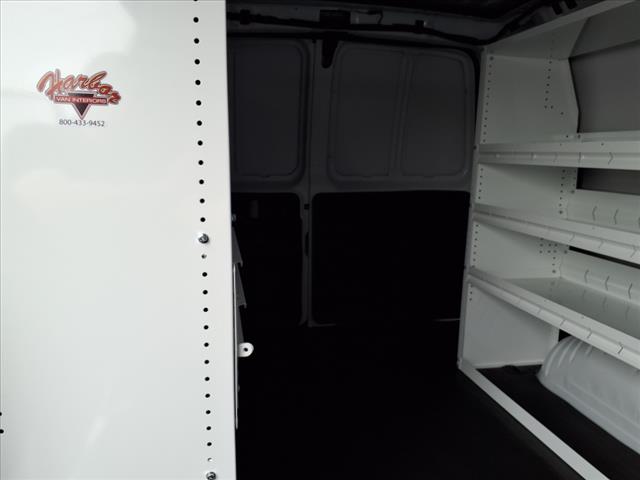 2025 GMC Savana 2500