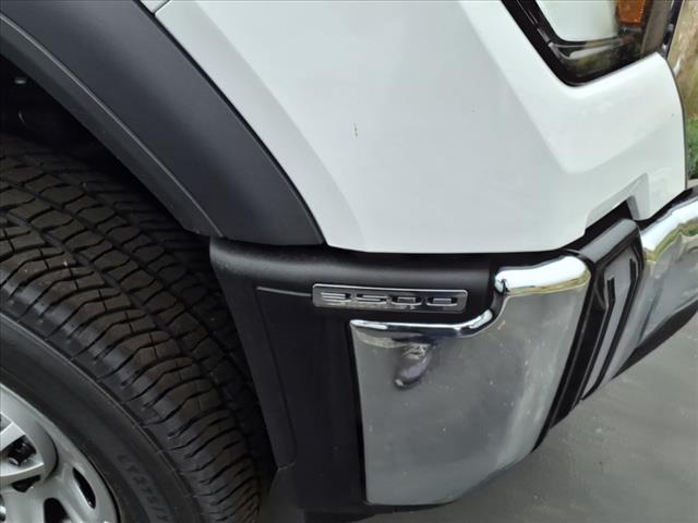 2025 GMC Sierra 3500HD Pro