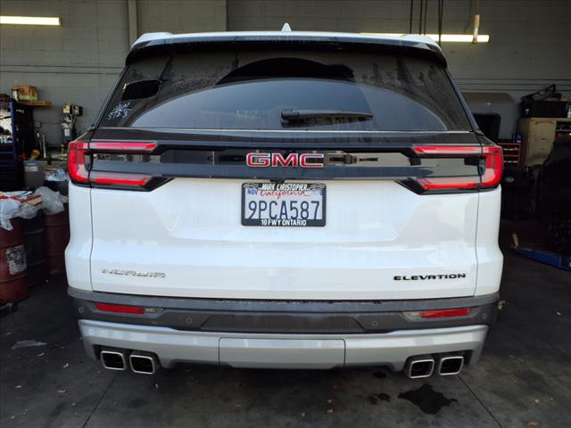 2025 GMC Acadia Elevation