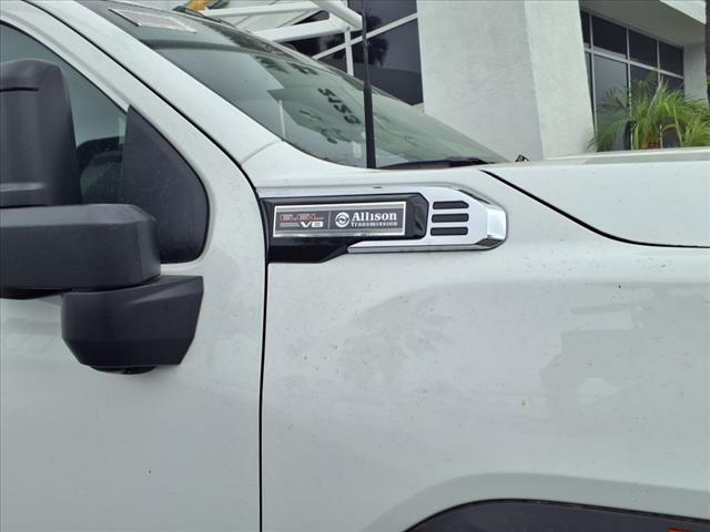 2025 GMC Sierra 3500 HD Pro