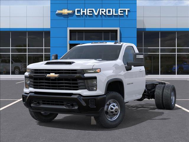 2025 Chevrolet Silverado 3500 HD Chassis Work Truck