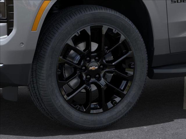 2025 Chevrolet Suburban LS